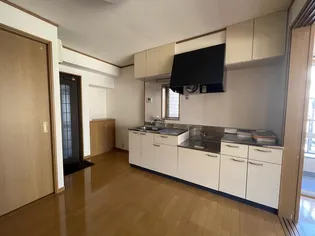 ウィンサム中野5【2階】の居間