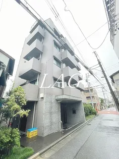 ルーブル中野坂上参番館【6階】の外観