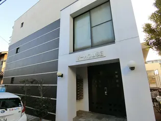 ワイハウス【2階】の外観