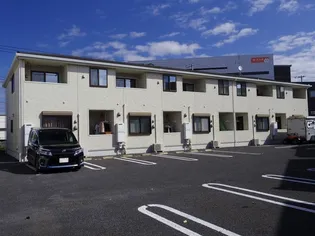 エピナールVI【2階】の外観