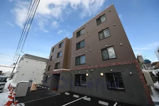 北海道札幌市白石区本郷通13丁目北【マンション】の外観