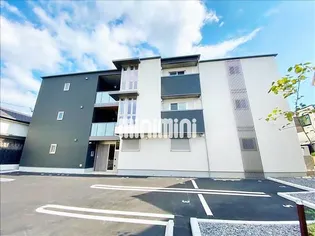 シャーメゾン シエルの画像