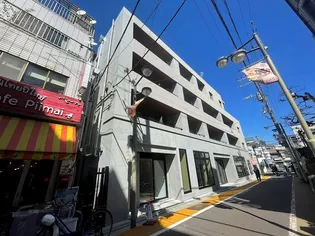 鷹番マンションの画像