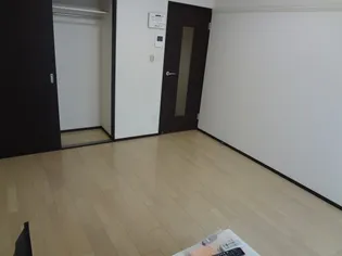 レオネクスト美津【1階】の居間