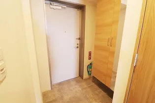 Act Valore【4階】の玄関