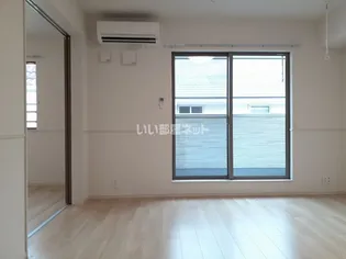 ラ カーサ 卯之【2階】の内装