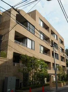 クレマージュ南青山【2階】の外観