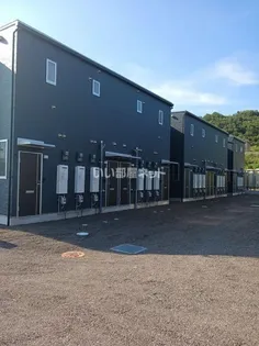 和歌山県岩出市山【アパート】の外観