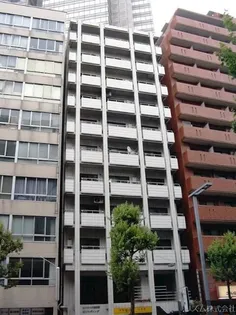 東京都新宿区西新宿3【マンション】の外観