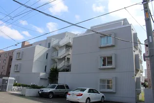 クリオ山鼻南壱番館【1階】の外観