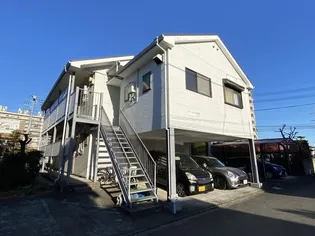 ホームズ大久保【2階】の外観