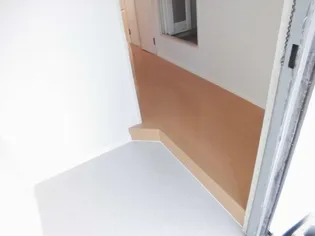 サザンブライトII【3階】の玄関