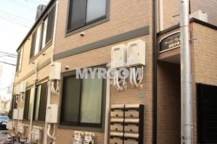 アーバンプレイス新宿中央【2階】の外観