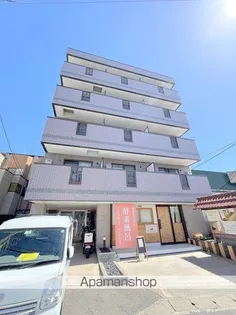 鳳TKハイツ2号館の外観