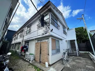 誠和荘【2階】の外観