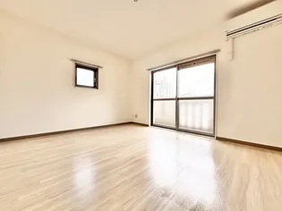 High Jump【1階】の居間