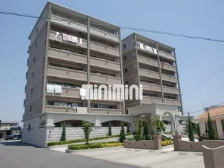 ラ ポーゼ ロワイヤルの画像