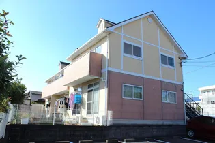 オーパンバルハイツ【2階】の外観