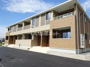 イソヤマ・ファミリア【1階】の外観