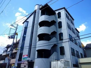 インテリジェントマンション・エソール【1階】の外観