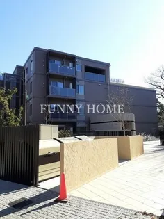 東京都世田谷区粕谷2【マンション】の外観