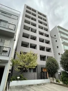 スカイコート新宿新都心【7階】の外観