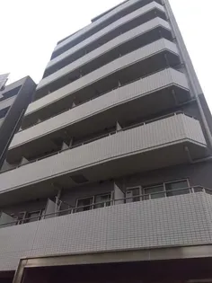 東京都渋谷区初台2【マンション】の外観