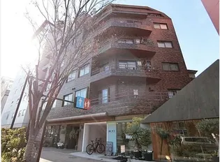 東京都渋谷区元代々木町【マンション】の外観