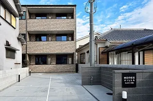 モレス・ヴィラ塚口【1階】の外観