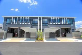 HAPPINESS Kの画像