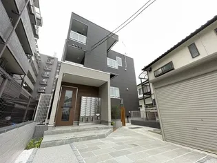 埼玉県川口市坂下町2【マンション】の外観