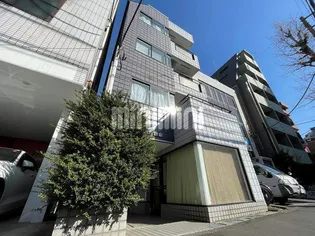 アストラル白山【2階】の外観