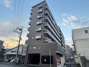 ヨーロピア甲東【7階】の外観