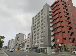 セントフィールド榴ヶ岡アネックス【4階】の外観