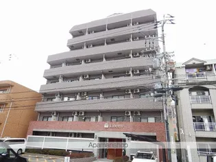 リバティマンション【3階】の外観