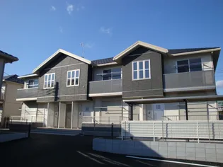 プレジールシャトーC・D【1階】の外観