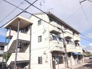 ファミール加藤の画像