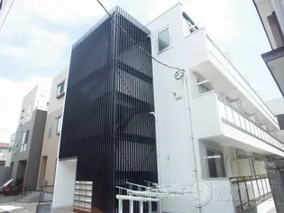 ベース東林間【2階】の外観