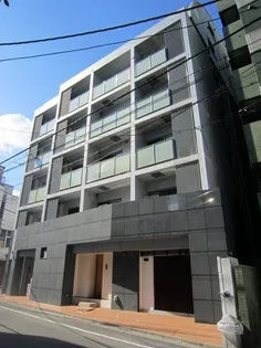 シーズンズ西麻布【2階】の外観