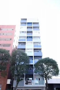 東京都新宿区東五軒町【マンション】の外観