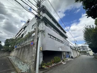 東京都八王子市大塚【マンション】の外観