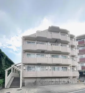 スカイコート白楽第2【1階】の外観