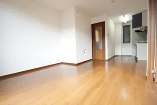 メゾンクローバの画像
