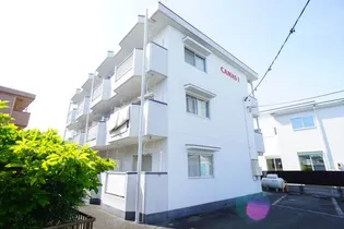 CAMASI【1階】の外観