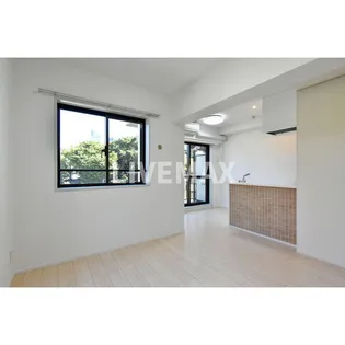 ラフィーヌ芝公園【3階】の居間