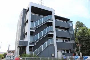 愛知県あま市金岩上屋敷【マンション】の外観