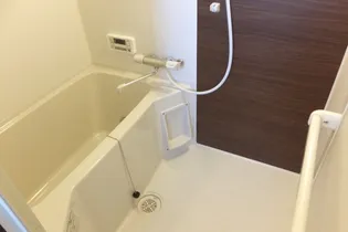 プランドール札元【1階】の風呂