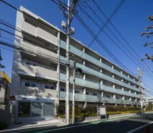 プラウドフラット三軒茶屋II【1階】の外観