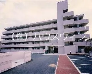 ピエール草加の画像