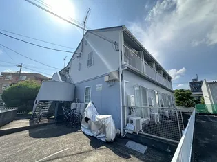 ブルーベル南大沢【1階】の外観